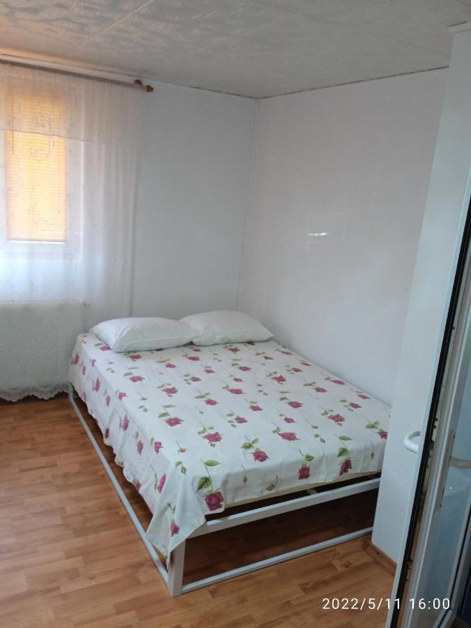 Central City House Tulcea Exterior foto