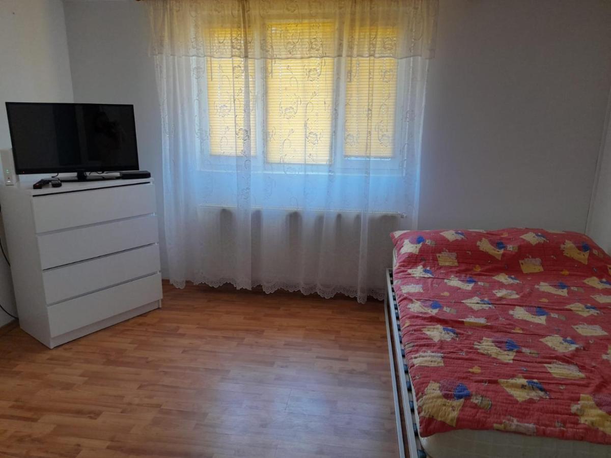 Central City House Tulcea Exterior foto